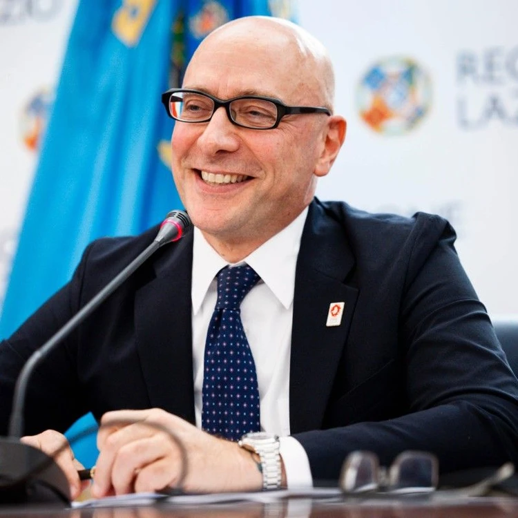 Mario Vattani