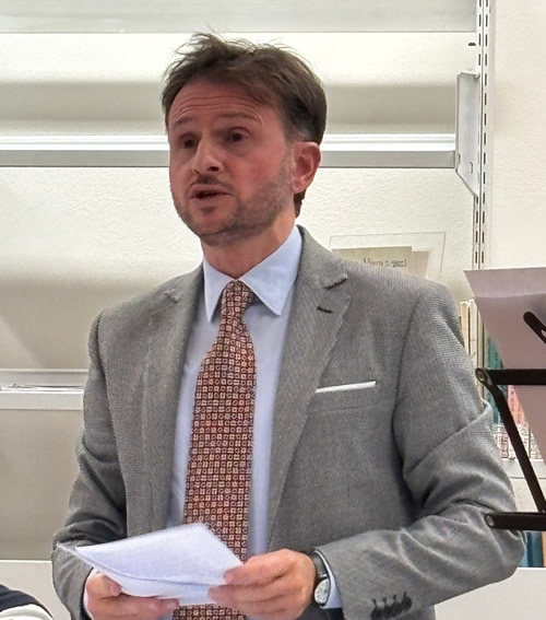 Mauro Manzoni