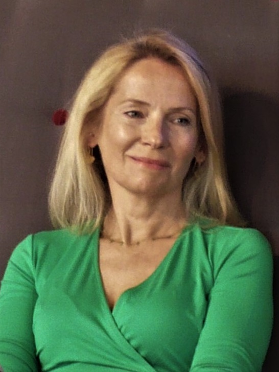 Joanna Bator
