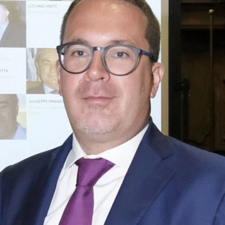 Marco Bussone