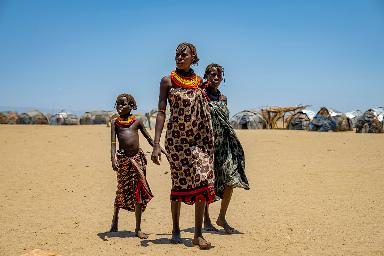 Mohamed Ba, Edoardo OccaUbuntu, One Health, One World