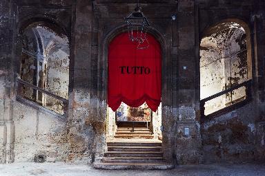 Il Teatro e la (de)costruzione della narrazione storica - Più Libri Più Liberi